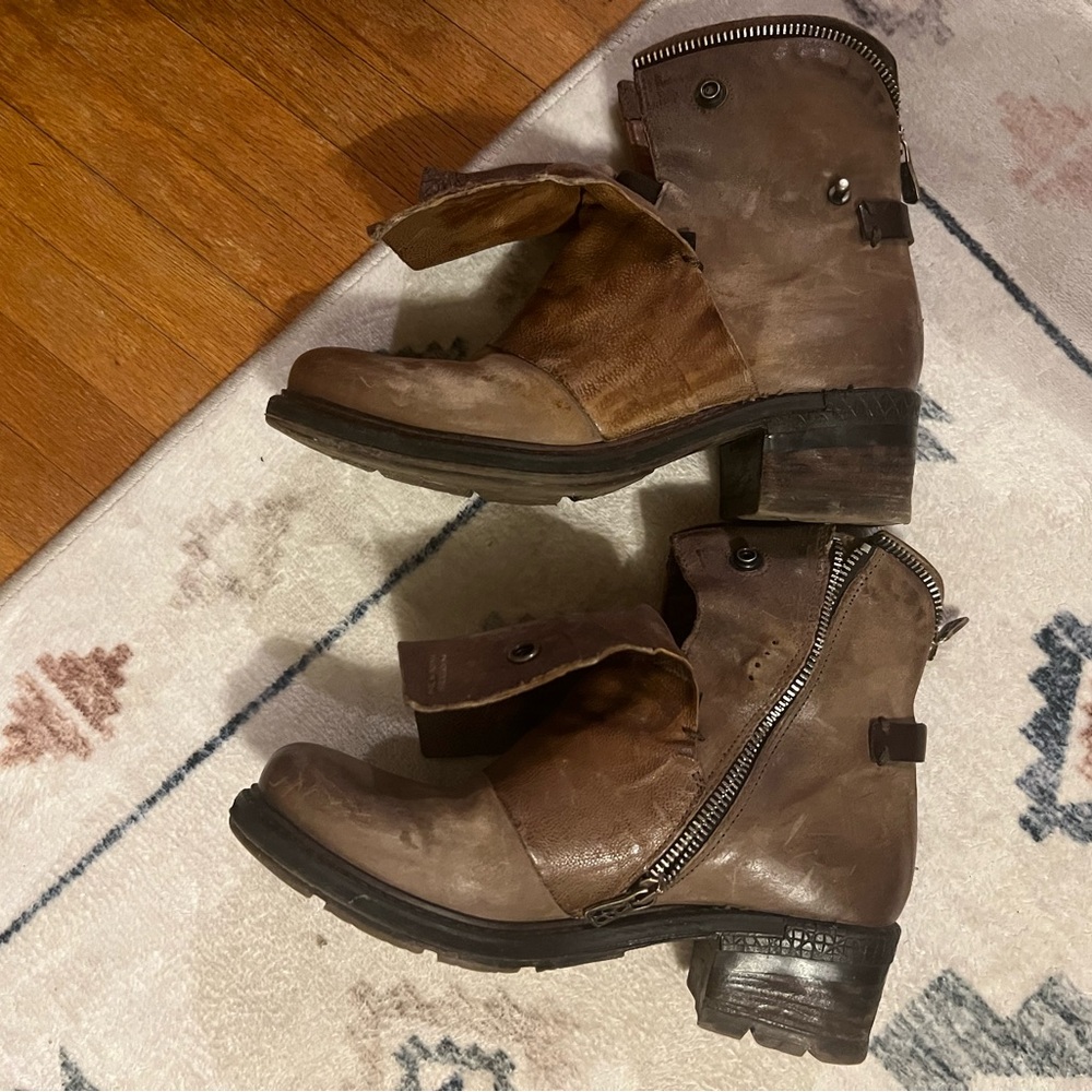 Brown Leather Ankle Boots - Picture 5 of 12
